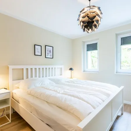 Strandvilla Meeresblick 03 *