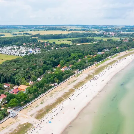 Strandvilla Meeresblick 03 * Boltenhagen (Ostseebad)